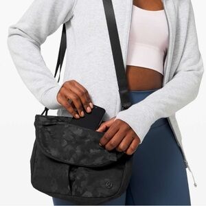 Lululemon All Night Festival Bag - Fragment Camo Jacquard Black Deep Coal